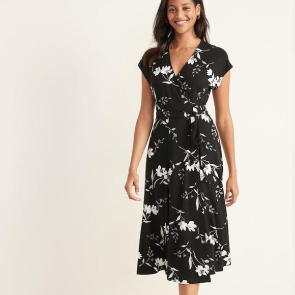 New Wrap-Front Dolman-Sleeve Midi Dress size M - Picture 1 of 1